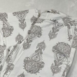 DOCKERS Brown & White‎ Paisley Capri Pants  Size 8